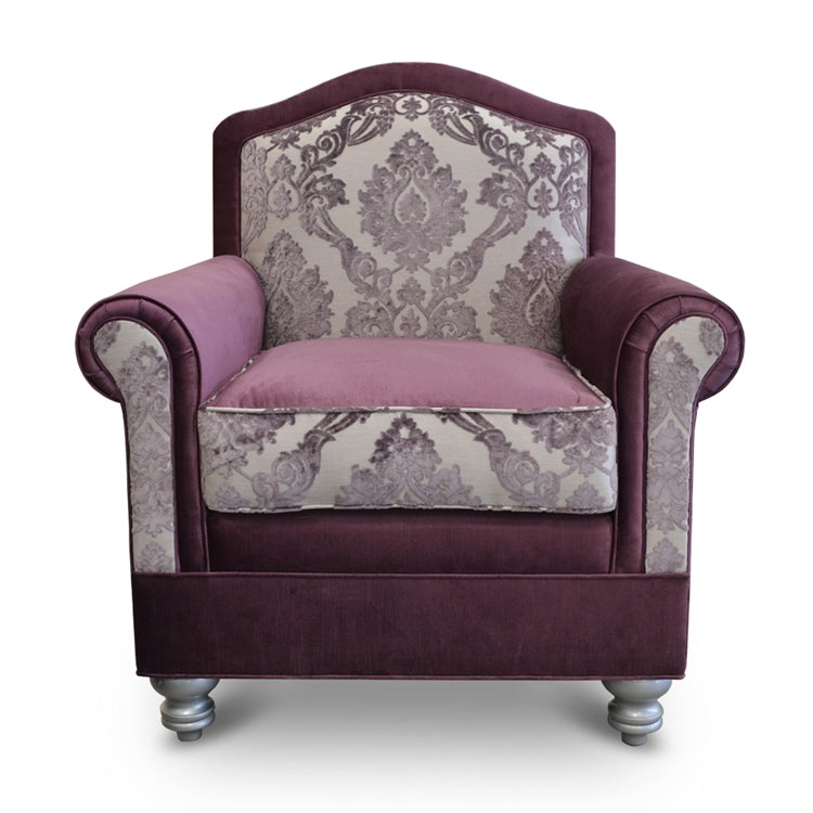 Le Mini Velvet Chair